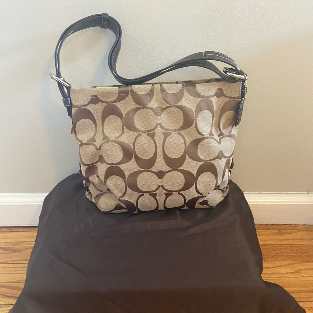 Coach shoulder bag
